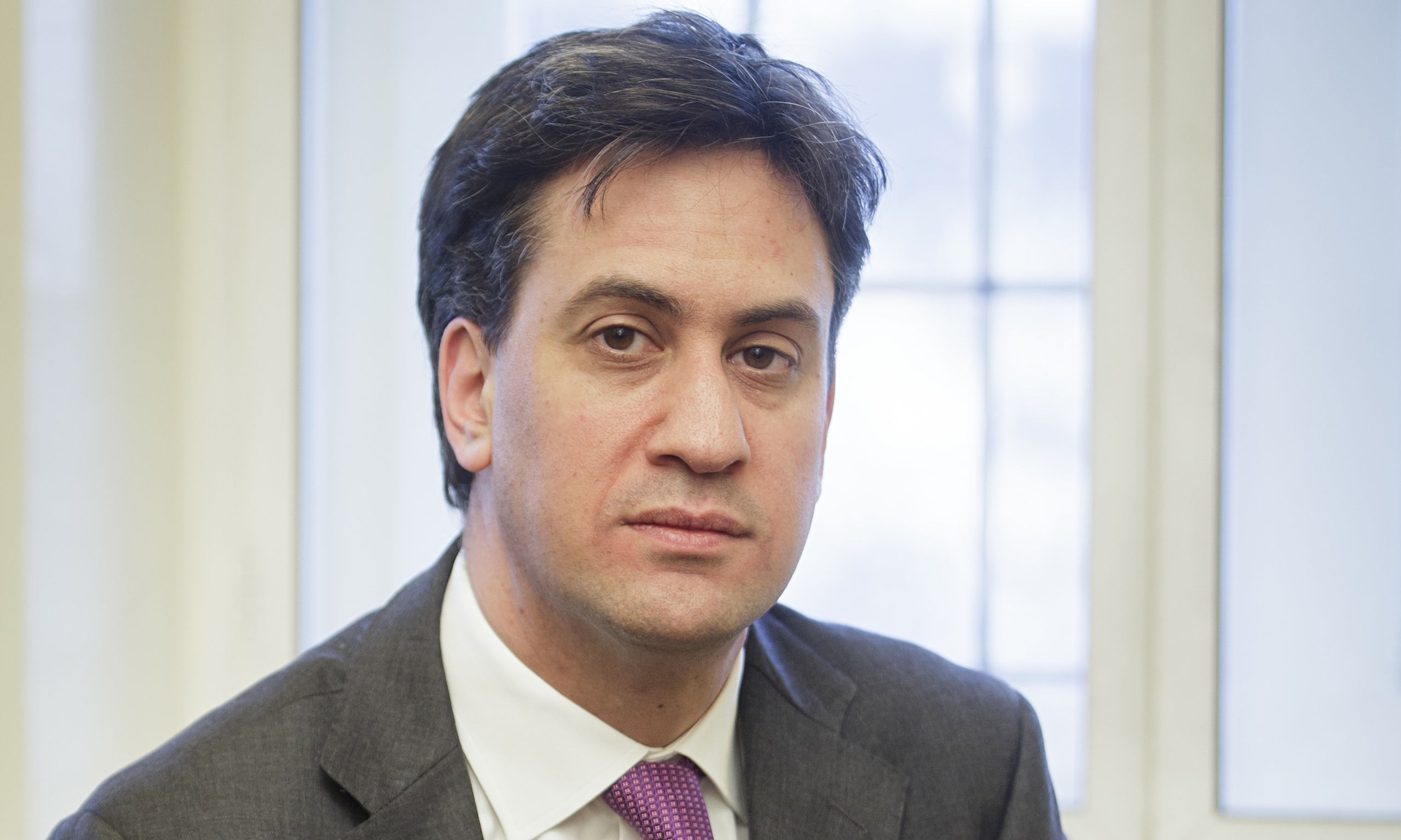 Thumbnail for Ed Miliband wins backing for union funding plan